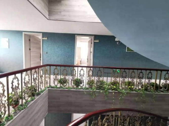 Dongjia Hotel