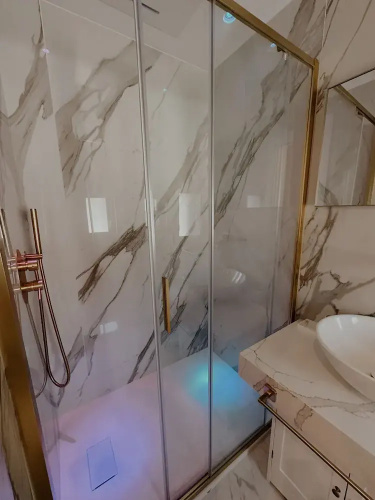 Mida Luxury Apartment
