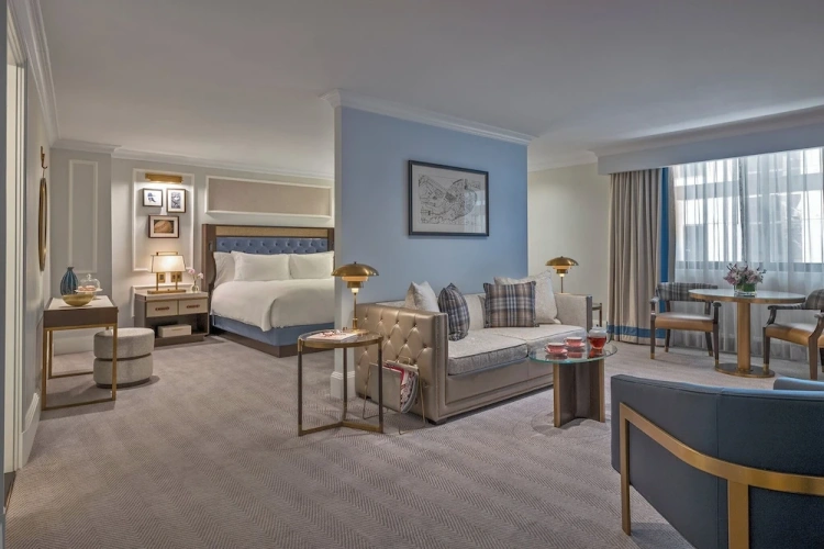 Executive Double Club Suite