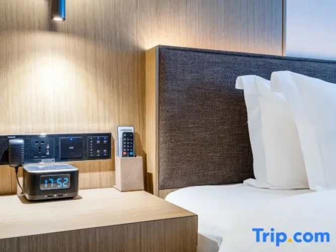 Superior Twin room with river view