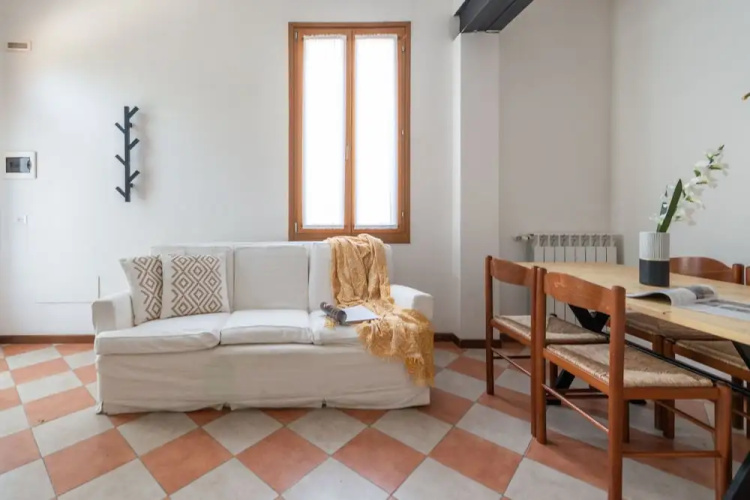 Close to Venice Apartment
