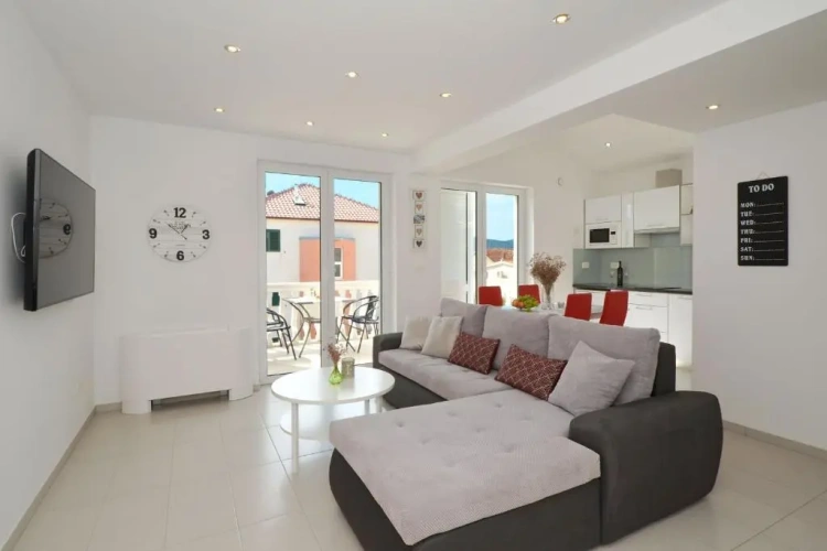 Deluxe Apartment
