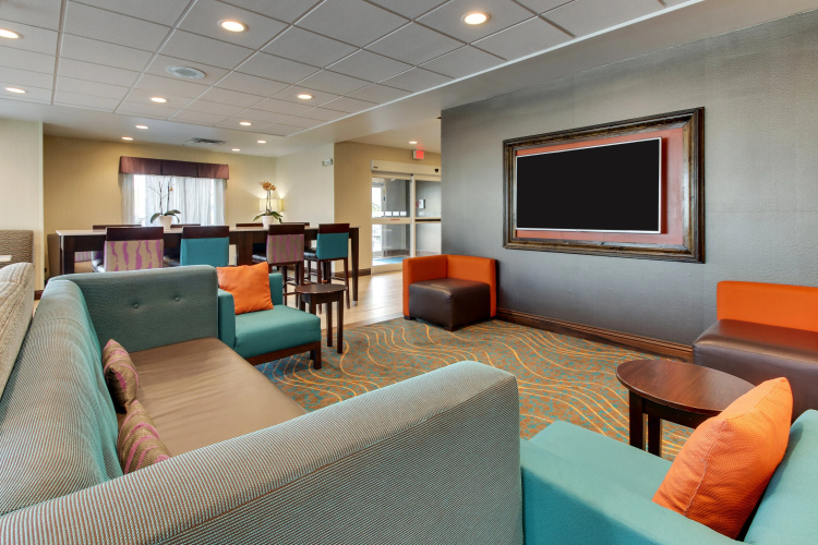 Holiday Inn Express Cheektowaga North East photo 16