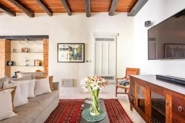 Casa Pantheon Luxury Colonial House