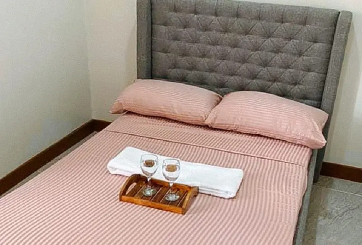Leonila S Travellers Inn