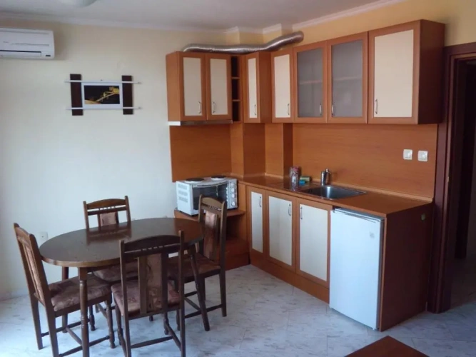 1 Bedroom Apartment with balcony and with view