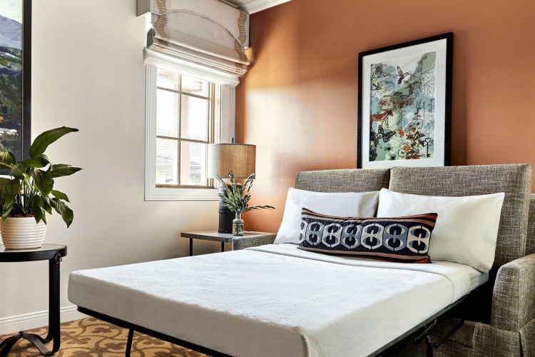 Double Suite