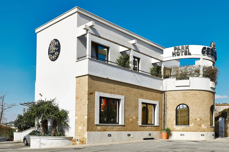 Cervara Park Hotel
