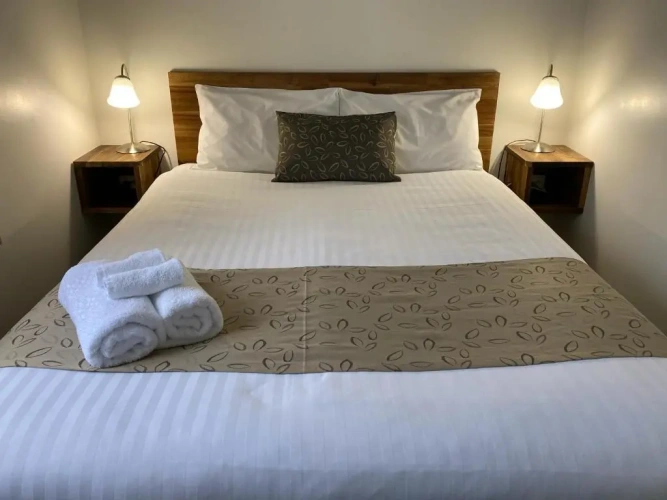 1 Bedroom Bungalow