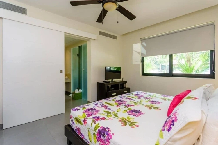 3 Bedrooms Premium Basement room