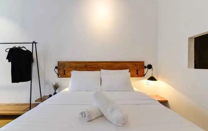 Leaf Signature Hotel - La Group