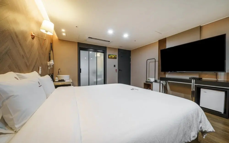 Changwon Boutique Hotel Gung