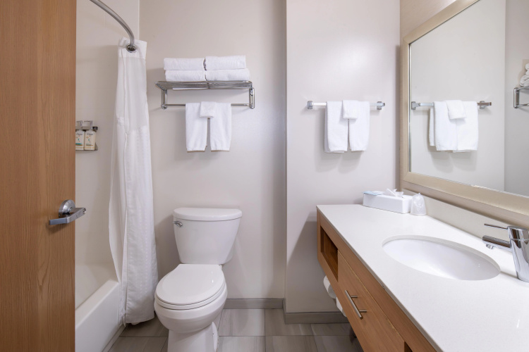 Holiday Inn Express & Suites Henderson photo 10