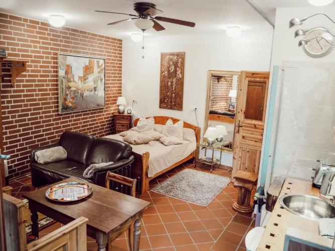 Deluxe Double Studio