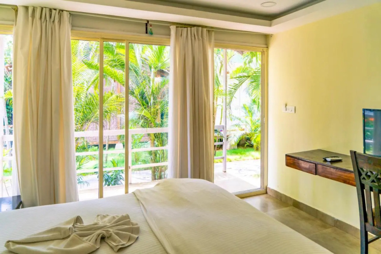 Treebo Trend Village Susegat Beach Resort