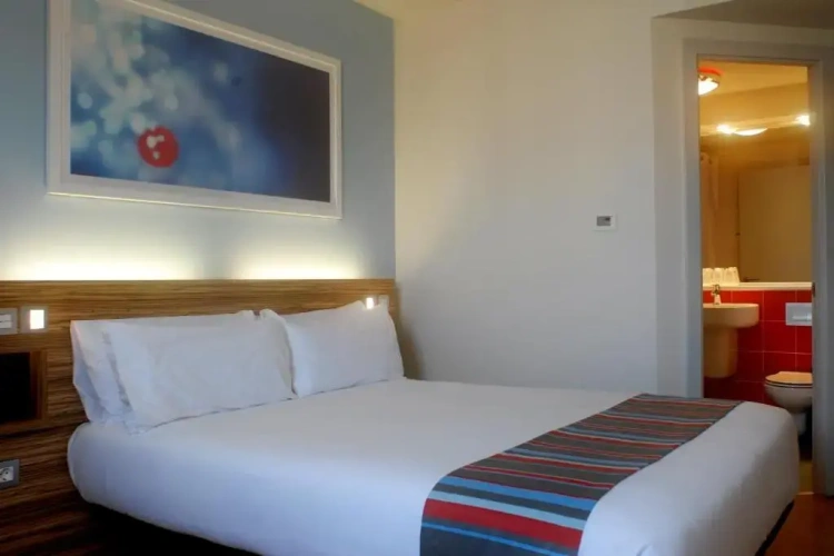 Adapted Double room