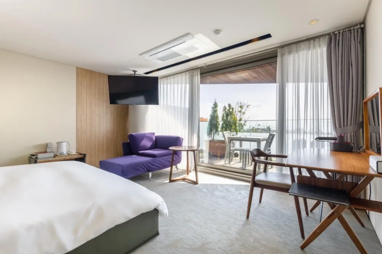 Double Studio with balcony