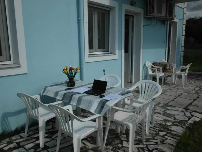 Tom's House