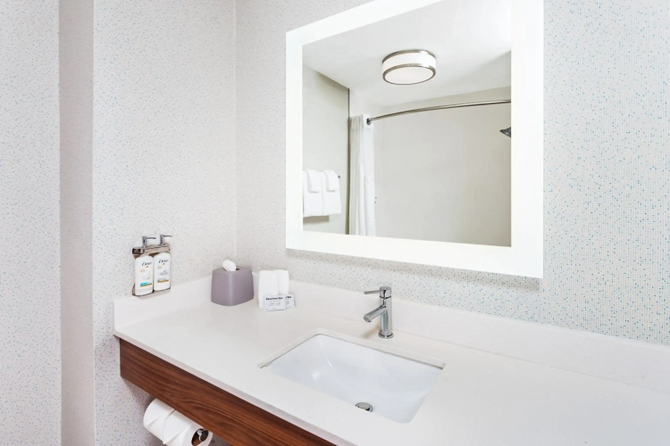 Holiday Inn Express Hotel & Suites Chicago South Lansing by IHG