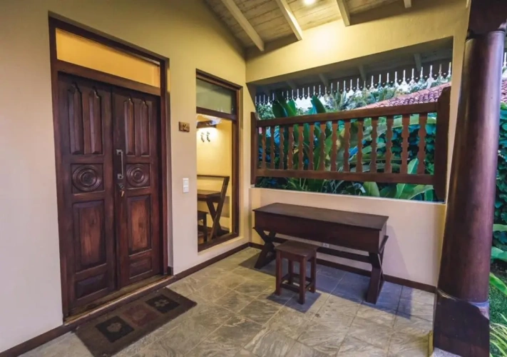 Deluxe Suite with garden view