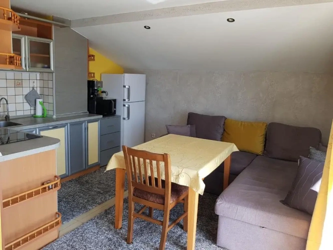 1 Bedroom Apartment with balcony