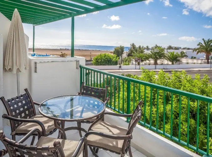 Standard Apartment with balcony