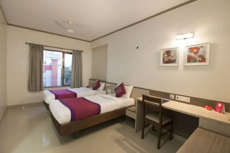 Collection O 76358 Kapil Residency Parage Chowk