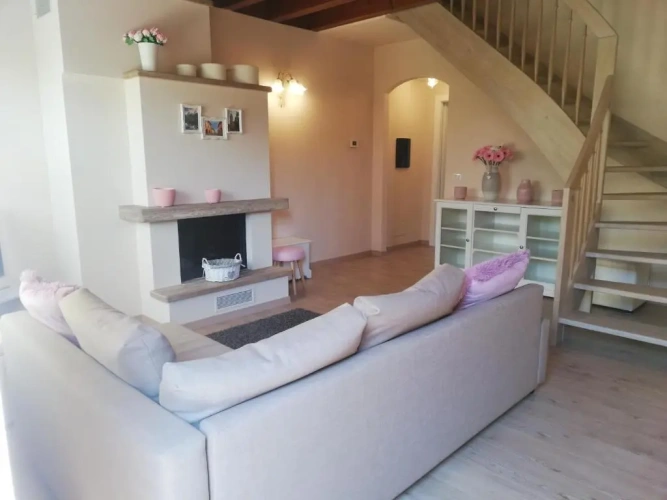 2 Bedrooms Villa