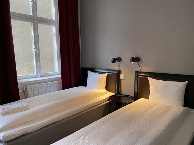 Twin room