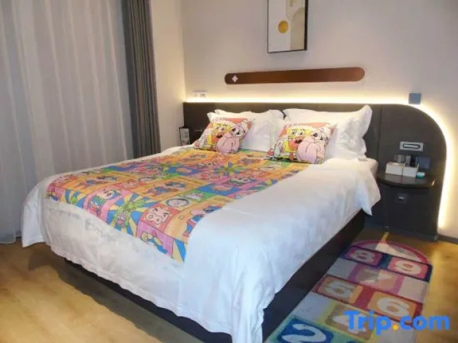 Standard Double Suite