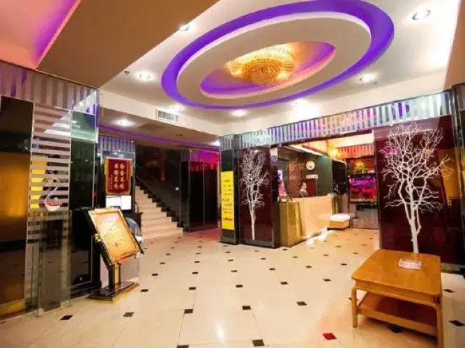 Hongfu Hotel