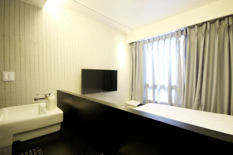 Mini hotel may nampo