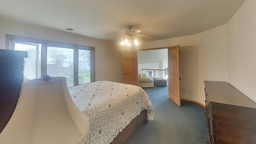 Olson Bay Getaway
