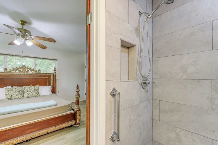 Charming San Antonio Abode ~ 10 Mi to River Walk!