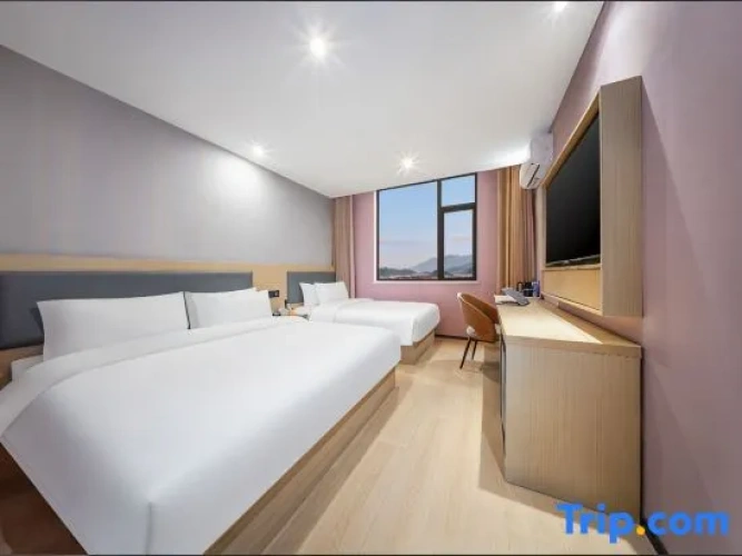 Deluxe Family room