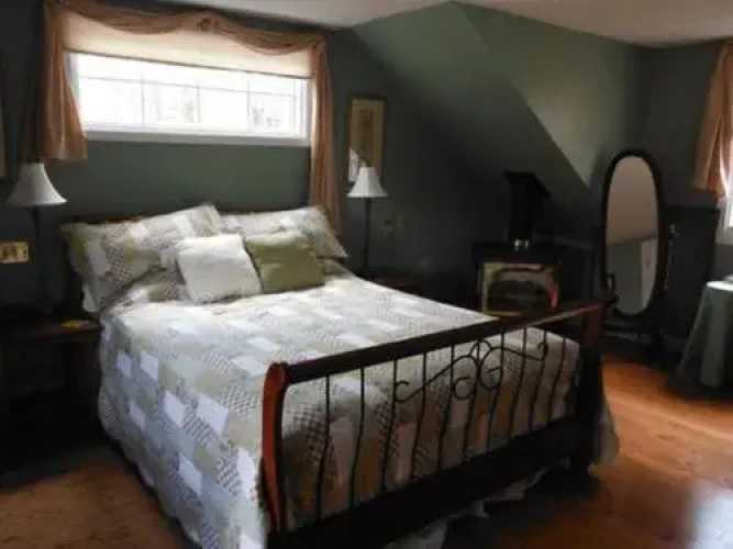 Lazy Dayz Bed and Breakfast