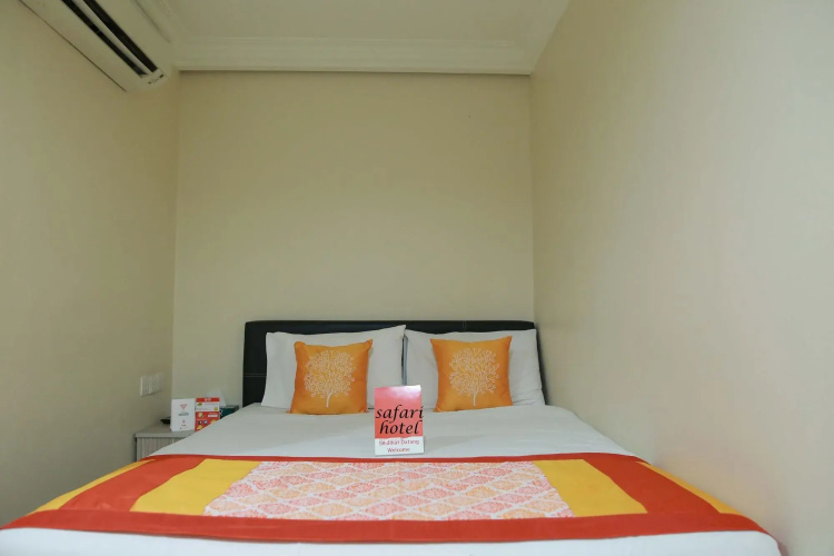 Safari Hotel