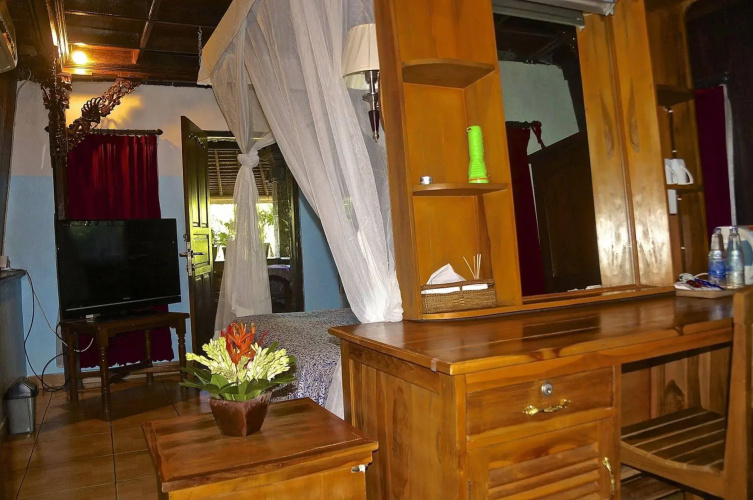 Aahh Bali Bed and Breakfast