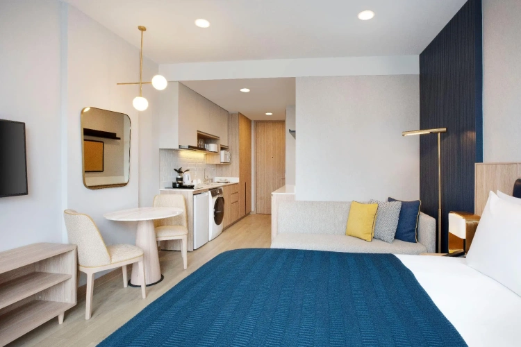 Double Suite