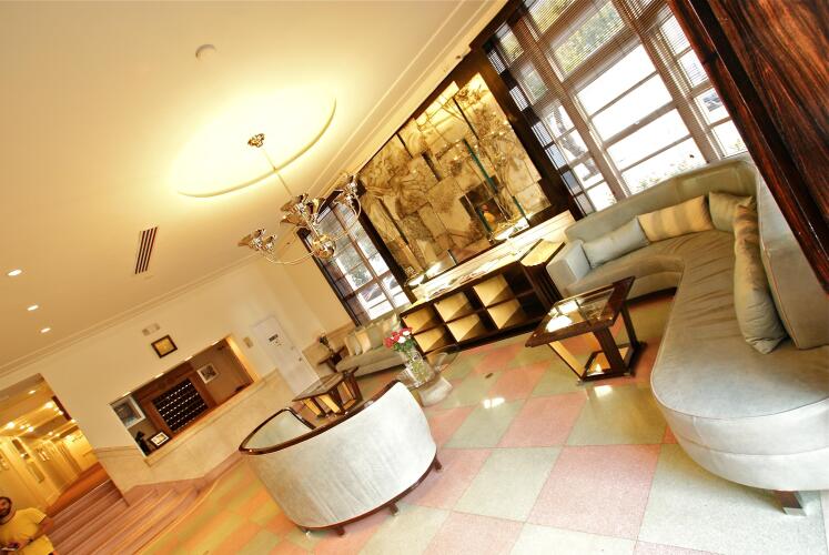 Greenview Hotel