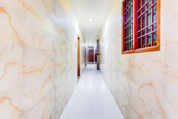 Hotel O Manali Crossway Chennai