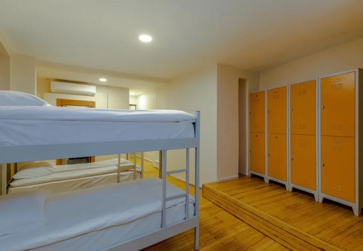 Sanat Hostel Taksim