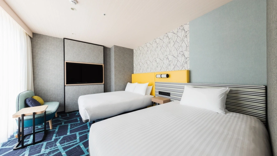 Deluxe Twin room with balcony
