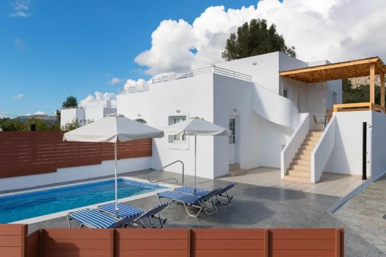2 Bedrooms Cottage