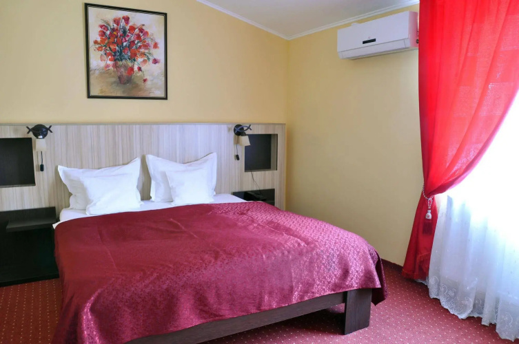 Hotel Cardinal
