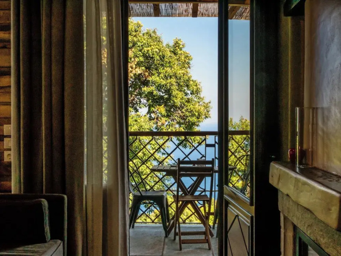 Adama Guesthouse