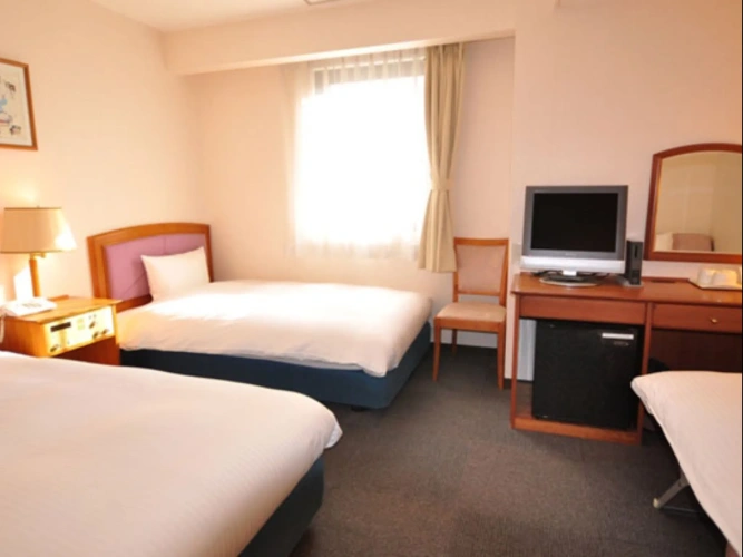 Triple room