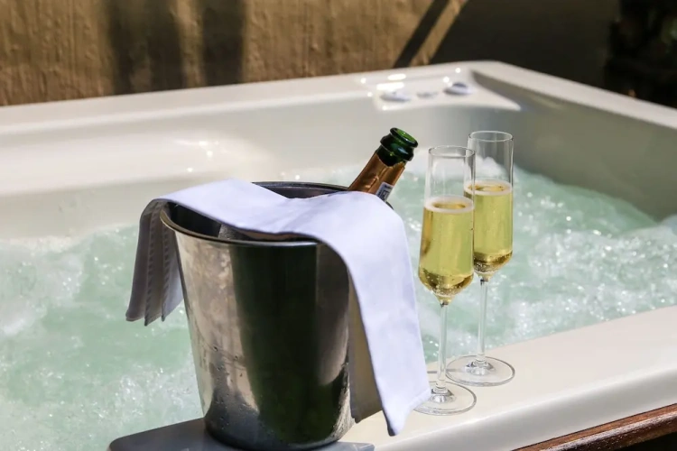 Deluxe Double Suite
