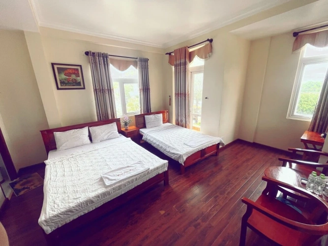 Standard Triple Family room