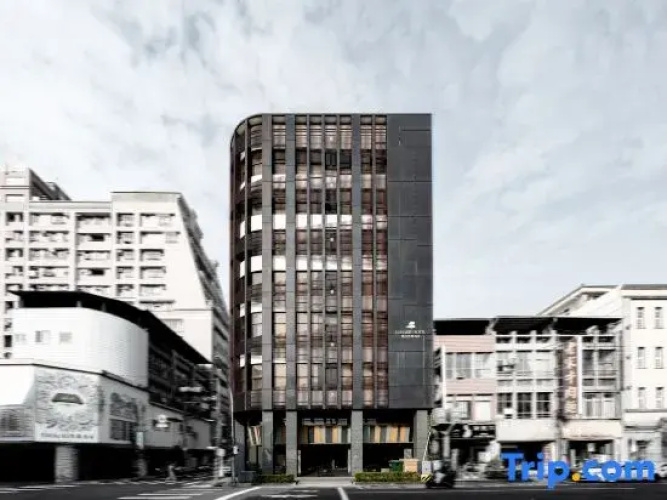 Lunaris Hotel